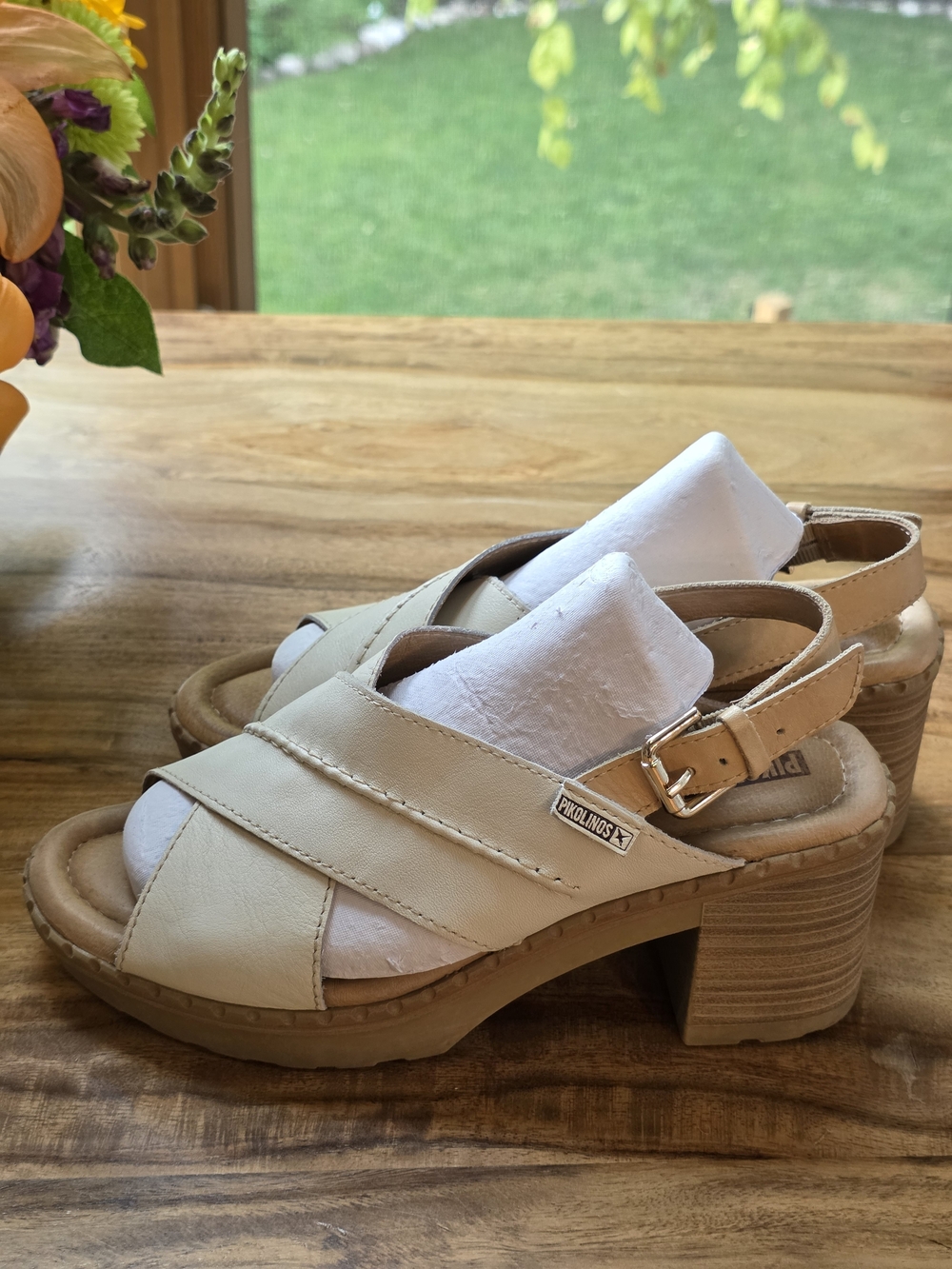 PIKOLINOS Cream Leather Slingback Block Heel Sandals Women's Euro 37 (6.5-7 US)